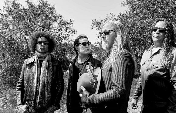 Alice In Chains band