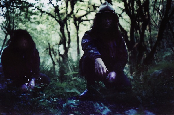 wolves in the throne room http://www.echoes-zine.cz/files/editor/Victimer/wittr%20recka.jpg